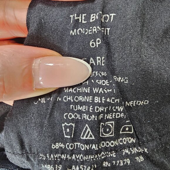 Ann Taylor Women's Jean's The Boot Modern Fit medium wash size 6P - Picture 5 of 10